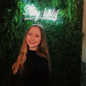 Meet your Posher, Samantha